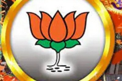 भाजपा ने चार सीटों पर प्रत्याशियों के नामों का किया ऐलान, बेलतरा से विधायक का टिकट कटा