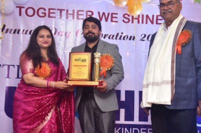 बच्चों को वर्चुअल वर्ल्ड नहीं,फिजिकल वर्ल्ड में रखें माता-पिता : निगम आयुक्त आशुतोष पांडेय