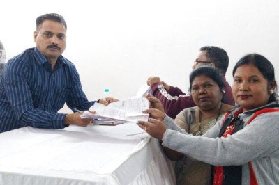 कोरबा में शहर सरकार के लिए महाराणा प्रताप नगर से लक्ष्मी महंत ने भरा नामांकन, कहा संपूर्ण वार्ड का विकास प्रमुख प्राथमिकता
