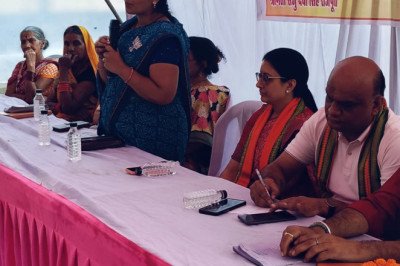 विकास ने कसी कमर लगातार ले रहे है वार्डवासियो की सभा,,दिनेश दूसरे उम्मीदवार से प्रचार में है आगे