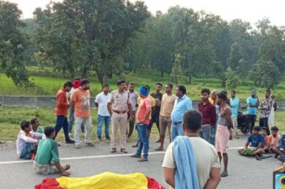 कोरबा ब्रेकिंग : फिर नेशनल हाईवे पर अज्ञात वाहन की चपेट से महिला की मौत, ग्रामीणों ने को किया चक्काजाम..