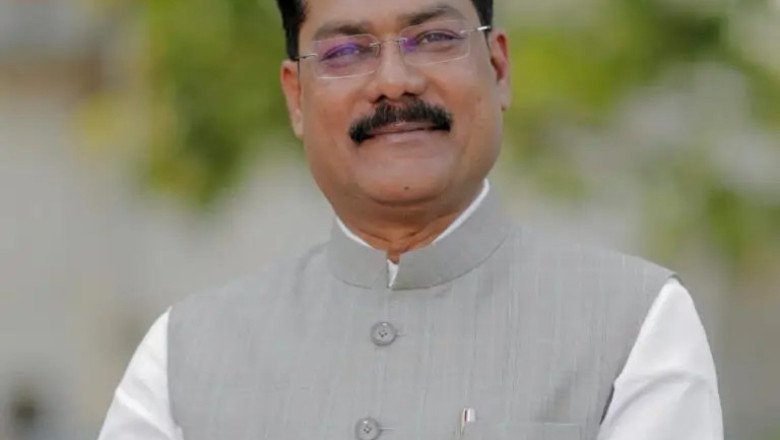 बिखरेंगे रंग, गोपाल मोदी के संग,,,होली का उमंग,, चित्रा टाकीज के संग