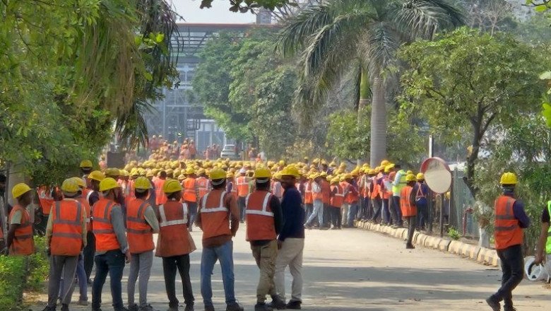 लो साहब अब कोरबा के अदानी पावर प्लांट में श्रमिकों का उग्र प्रदर्शन, वेतन विसंगति को लेकर काम ठप...