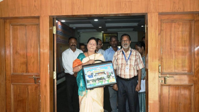 कोरबा बिग ब्रेक,,,,महापौर संजू देवी ने पेश किया निगम का बजट....भारी बहुमत से हुआ पारित,,,,