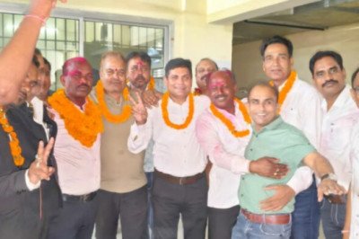 कोरबा :अधिवक्ता संघ के कुलदीप पुनः अध्यक्ष निर्वाचित,जानें पूरी कार्यकारिणी…