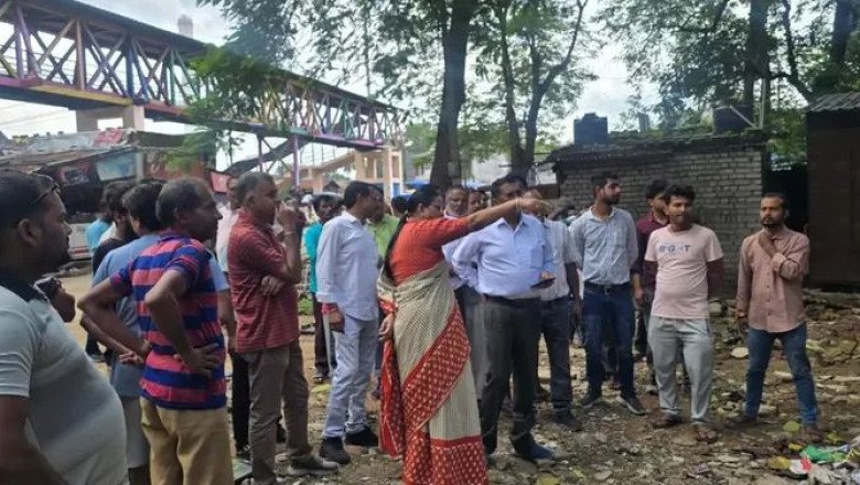 झुकती है दुनिया झुकाने वाला चाहिए… ये लाइन को सच साबित किया है मेयर संजू देवी ने... बड़ा एक्शन, 15 दिन और 2 महीने में... नहीं तो,,