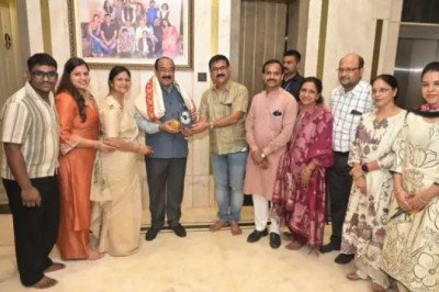 कोरबा में उपमुख्यमंत्री अरुण साव नेता हितानंद अग्रवाल के निवास पर पहुंचे ,सियासी गलियारों में बढ़ी हलचल